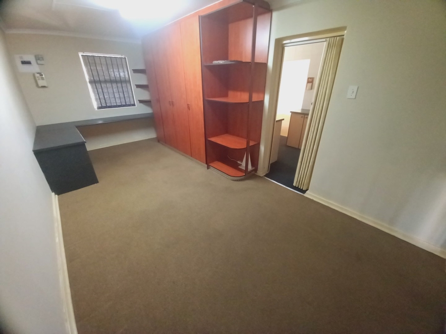 3 Bedroom Property for Sale in Roodia Free State